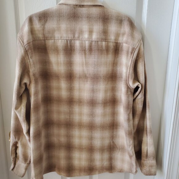 American Eagle Men's plaid flannel shirt jacket/ shacket size medium Cabin core - Picture 2 of 13